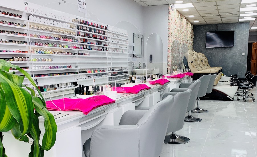 Luxy Nails & Beauty | Professional Nail & Beauty Salon in Burnham, Slough